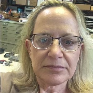 Meet your Posher, Cheryl